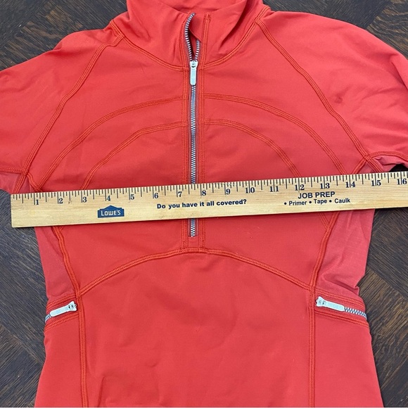 Lululemon Red Quarter-Zip Athletic Long Sleeve Top Zipper Pockets Thumb holes 4 - Picture 3 of 10
